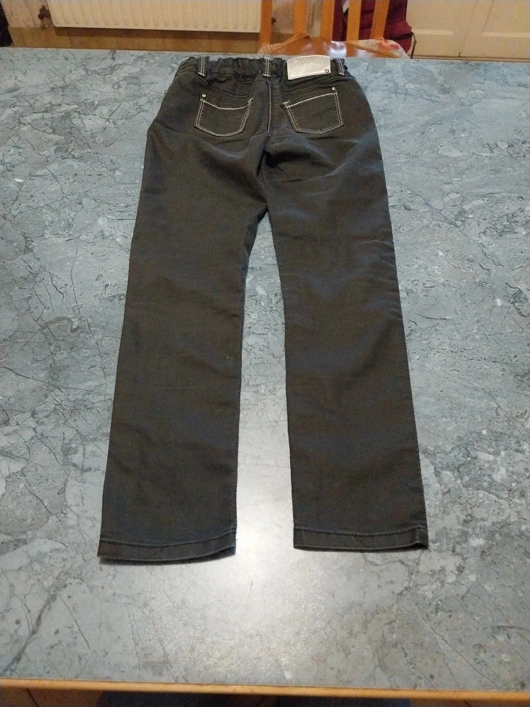 Jeans T.7 ans – photo 2
